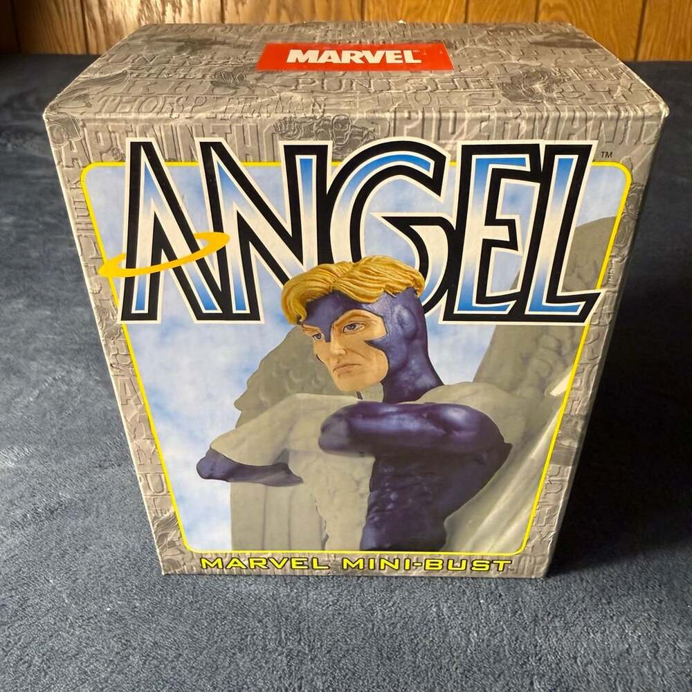Bowen Designs Angel Marvel Mini-Bust